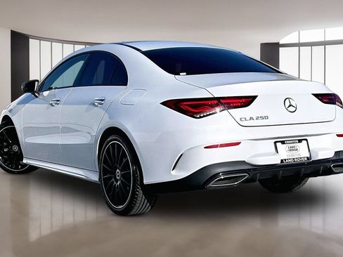 Used 2023 Mercedes-Benz CLA 250 image 4