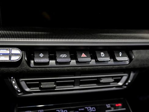 Used 2022 Porsche 911 Targa 4 GTS image 21