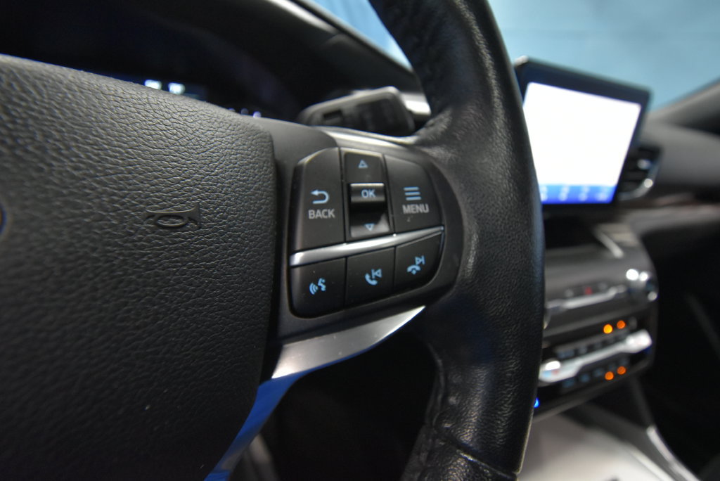 Used 2020 Ford Explorer Limited AWD/4WD image 14