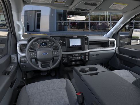 New 2025 Ford F350 XL w/ XL Chrome Package image 10