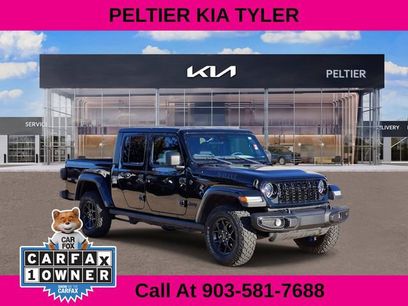 Used 2024 Jeep Gladiator Sport