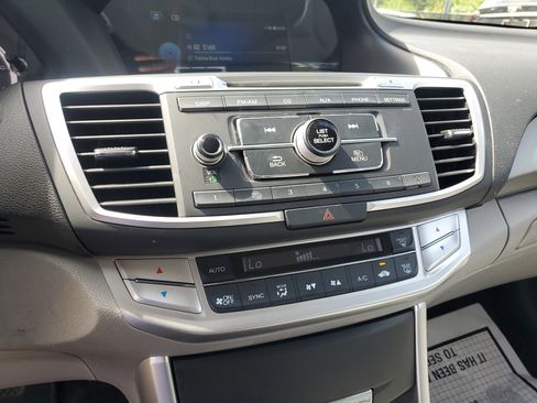 Used 2015 Honda Accord LX image 20