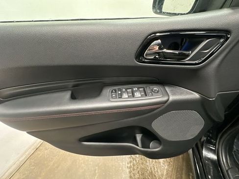 Used 2023 Dodge Durango GT image 18
