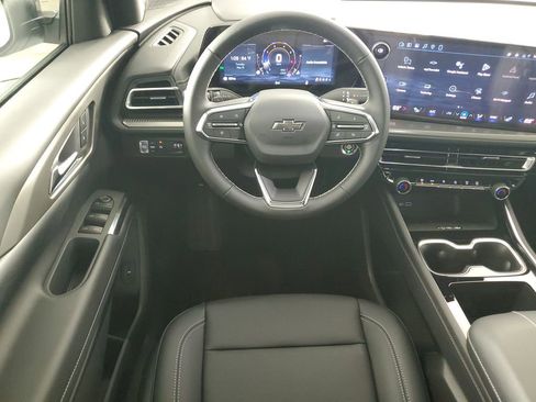 New 2026 Chevrolet Traverse LT w/ Midnight/Sport Edition FWD image 15