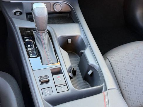 New 2026 Nissan Sentra SR FWD image 17