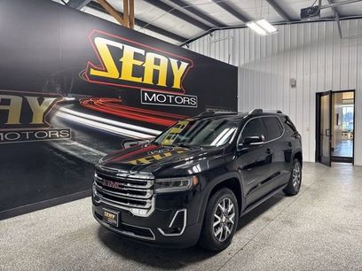 Used 2023 GMC Acadia SLT w/ Preferred Package