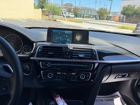 Used 2016 BMW 328i Sedan RWD image 26