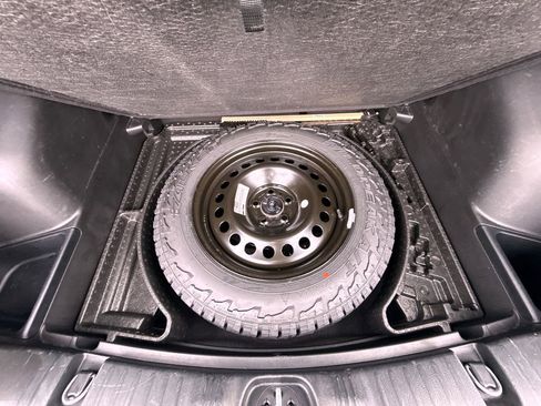 Used 2025 Jeep Compass Trailhawk w/ Trailer Tow Group image 30