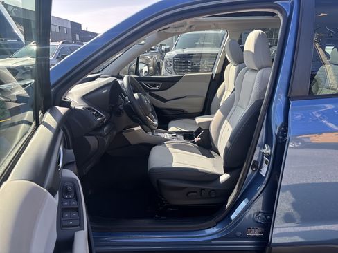 Used 2021 Subaru Forester Premium AWD/4WD image 30