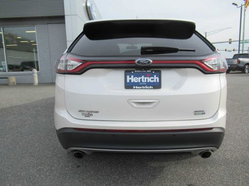 Used 2016 Ford Edge SEL w/ Equipment Group 201A AWD/4WD image 6