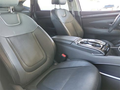 Certified 2022 Hyundai Tucson Limited w/ Cargo Package image 24