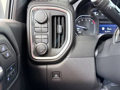 Used 2020 GMC Sierra 1500 SLT w/ SLT Premium Plus Package AWD/4WD image 37