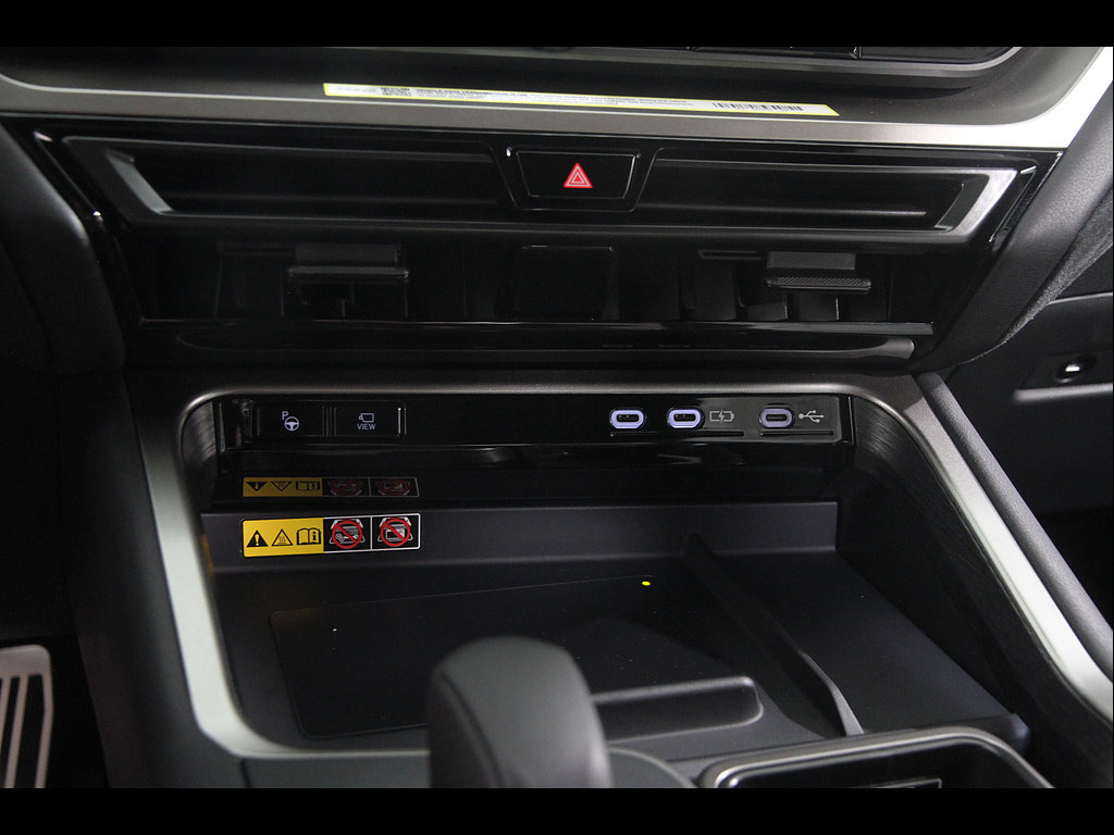 Used 2026 Lexus TX 500h AWD w/ Technology Package image 15