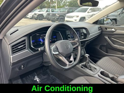 Used 2024 Volkswagen Jetta S FWD image 11