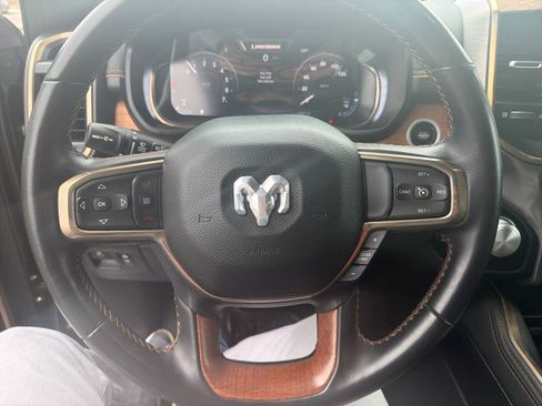 Used 2023 RAM 1500 Limited w/ Bed Utility Group image 28