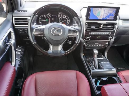 Used 2023 Lexus GX 460 Premium w/ Premium Package AWD/4WD image 9