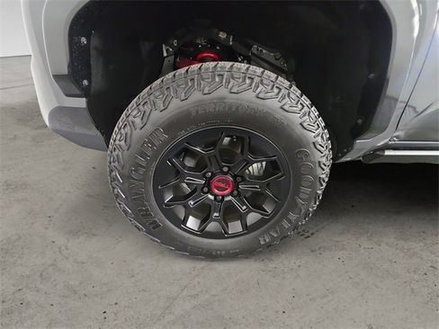 Used 2025 Toyota Tacoma TRD Pro image 14