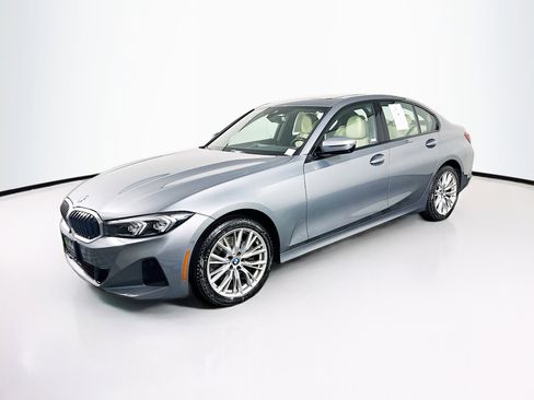 Used 2023 BMW 330i 330i w/ Premium Package image 3