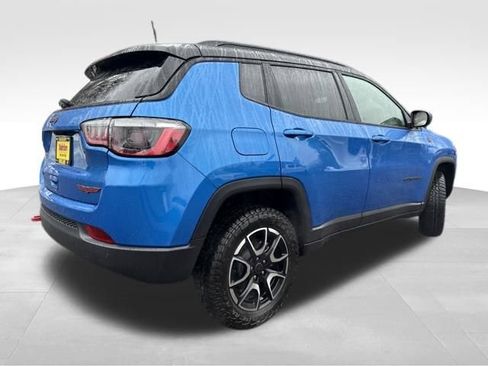 New 2026 Jeep Compass Trailhawk image 7
