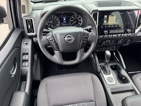 New 2026 Nissan Frontier SV w/ SV Convenience Package image 14