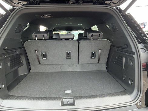 New 2026 Chevrolet Traverse LT FWD image 13