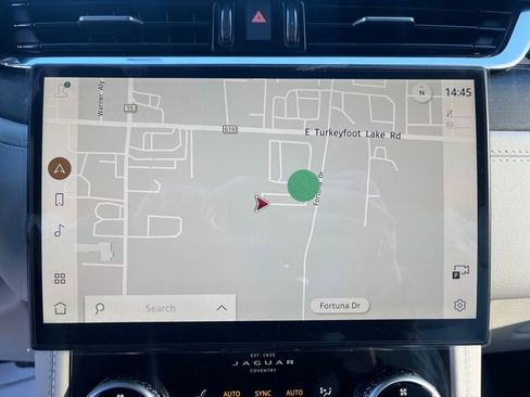 New 2026 Jaguar F-PACE R-Dynamic S image 18