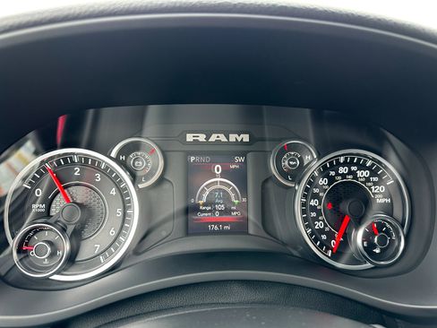 Used 2024 RAM 3500 Tradesman image 16