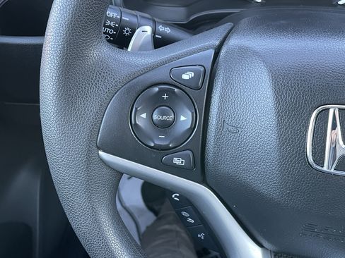 Used 2017 Honda Fit EX image 18