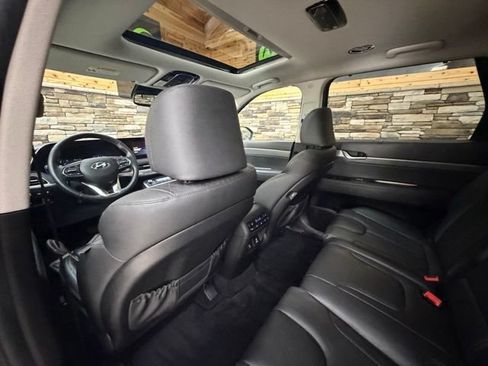 Used 2022 Hyundai Palisade SEL w/ 8P Bench Seat Package AWD/4WD image 33