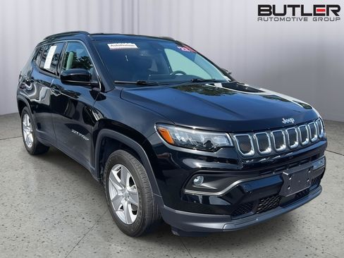 Used 2022 Jeep Compass Latitude w/ Convenience Group FWD image 5