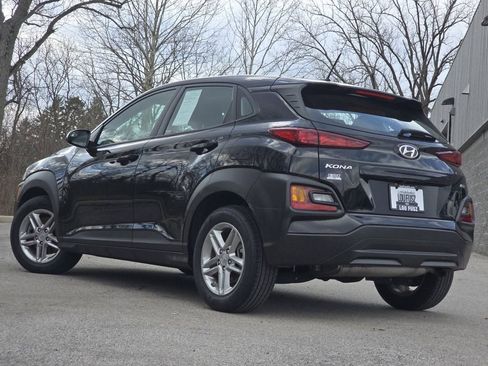 Used 2021 Hyundai Kona SE image 12