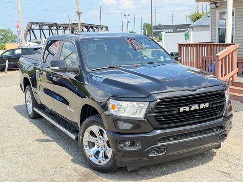 Used 2019 RAM 1500 Big Horn AWD/4WD image 2