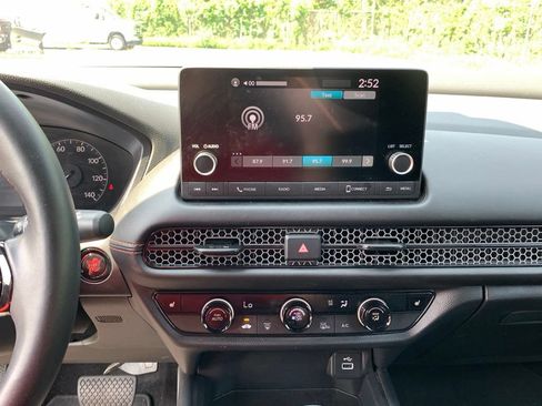 Used 2024 Honda HR-V Sport image 18