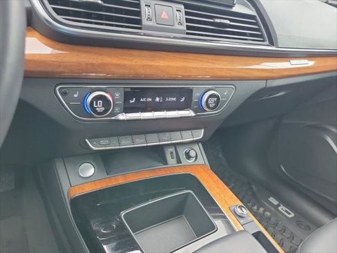 Certified 2023 Audi Q5 2.0T Premium w/ Convenience Package AWD/4WD image 14