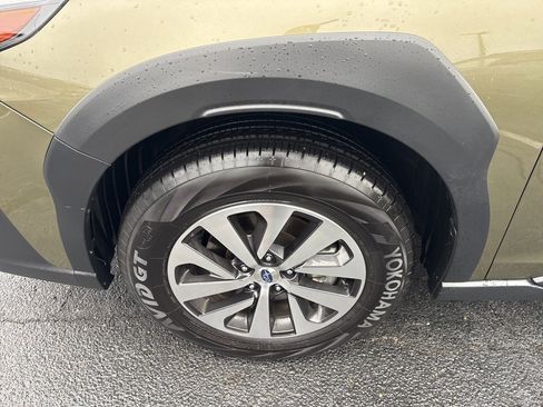 Certified 2025 Subaru Outback Premium w/ Popular Package #1A image 8