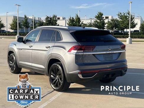 Certified 2023 Volkswagen Atlas Cross Sport SE w/ Black Wheel Package FWD image 11