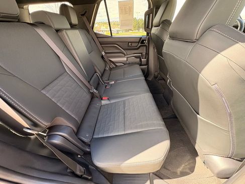 Used 2025 Toyota 4Runner TRD Off-Road Premium w/ Tow Technology Package AWD/4WD image 33