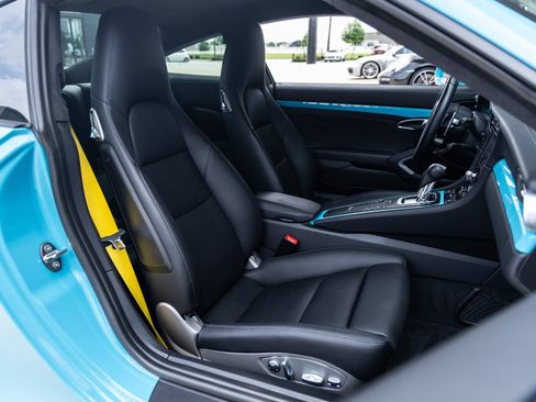 Certified 2017 Porsche 911 Turbo S AWD/4WD image 48