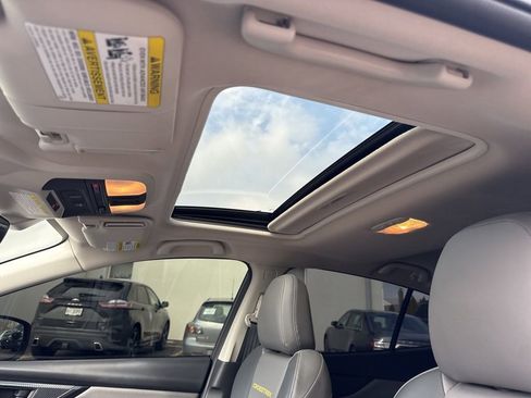 Used 2023 Subaru Crosstrek 2.5i Sport image 2