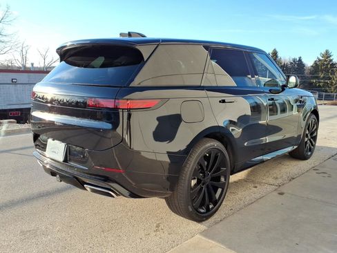 New 2026 Land Rover Range Rover Sport Dynamic SE image 5