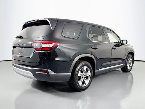 Certified 2024 Honda Pilot EX-L image 5