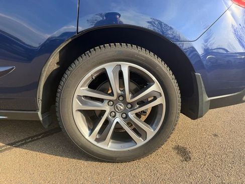 Certified 2018 Acura MDX SH-AWD w/ Advance Package image 24