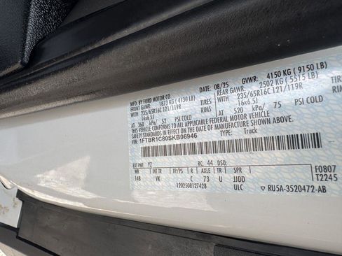 Used 2025 Ford Transit 250 148 Medium Roof RWD image 16