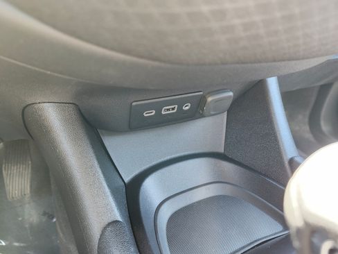 Used 2024 Chevrolet Malibu RS FWD image 8