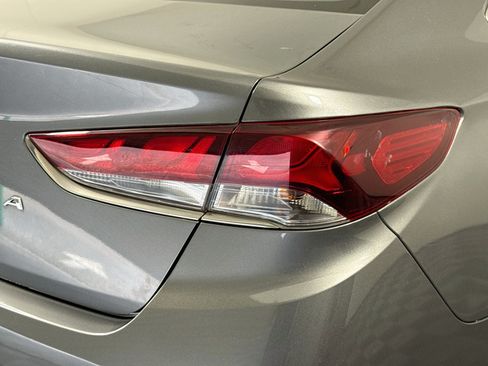 Used 2019 Hyundai Sonata SE FWD image 31