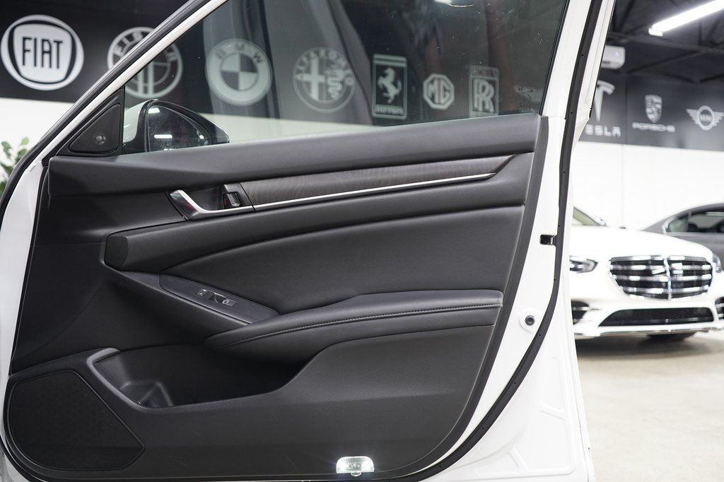 Used 2021 Honda Accord Touring image 22