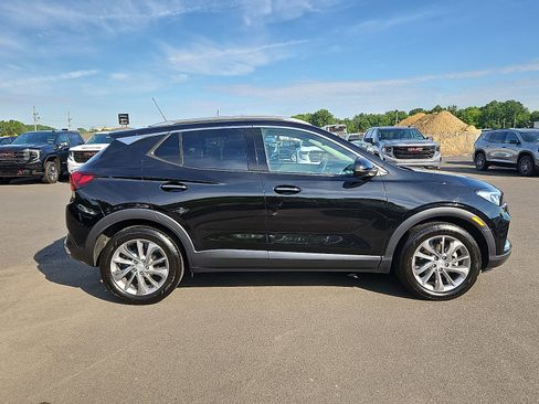 Used 2023 Buick Encore GX Essence w/ Experience Buick Package FWD image 7