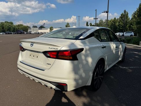 Used 2020 Nissan Altima 2.5 Platinum AWD/4WD image 4