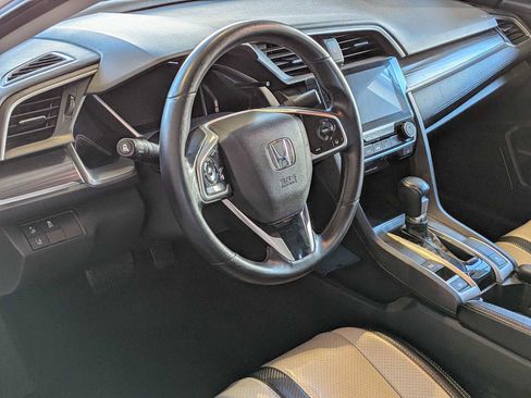 Certified 2019 Honda Civic EX image 2