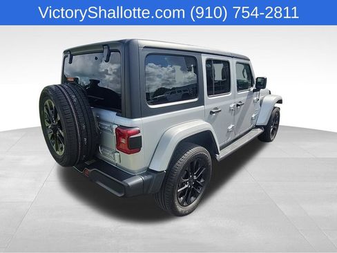 Certified 2022 Jeep Wrangler Unlimited Sahara w/ Cold Weather Group AWD/4WD image 34